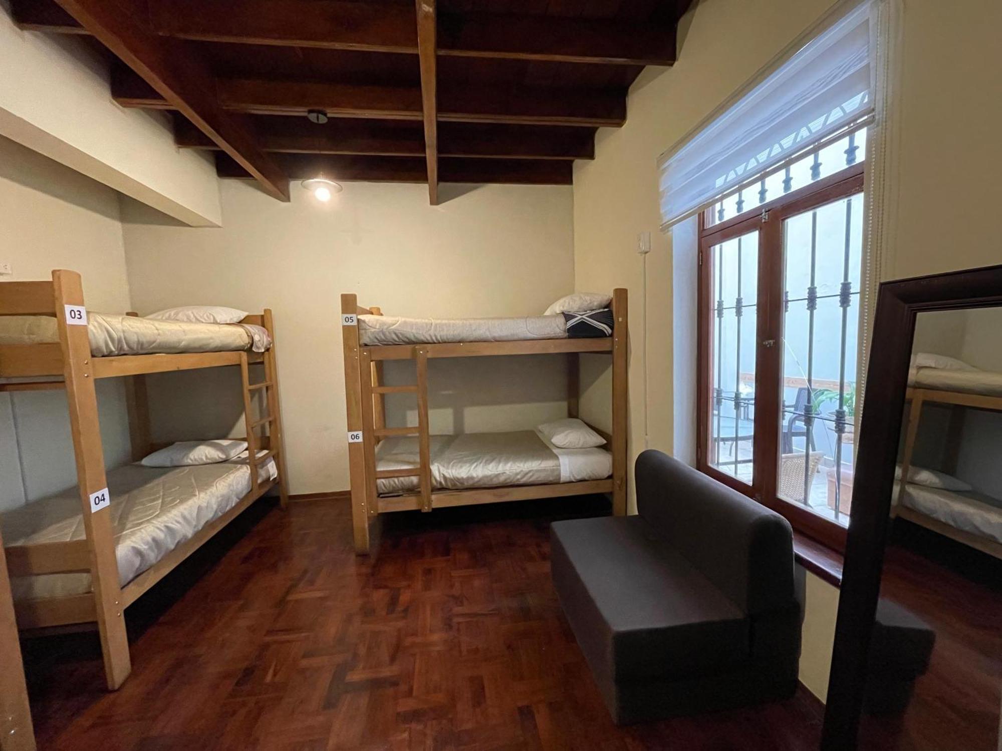 Posada Miraflores Лима Екстериор снимка
